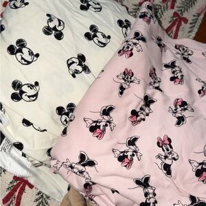 MOBY DISNEY BABY WEARING WRAPS